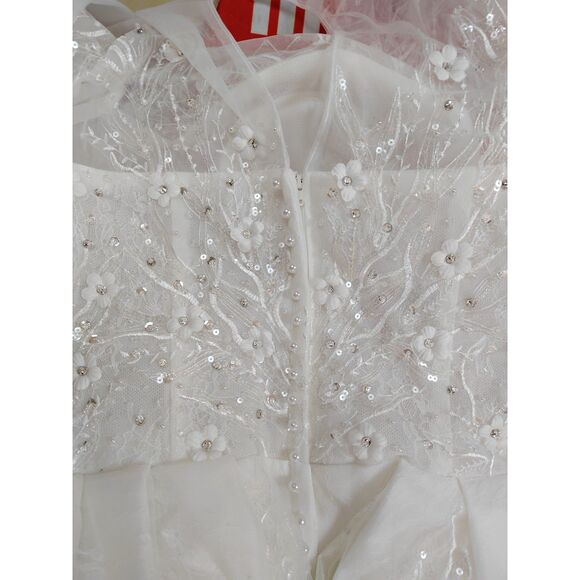 IS-NWT Luxury US18W Wedding Dress Long Sleeve Beading Flowers Scoop Wedding Gown - Picture 7 of 9